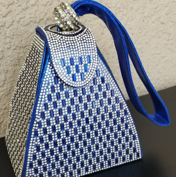 Handbag/Wristlet - Picture 2 of 2